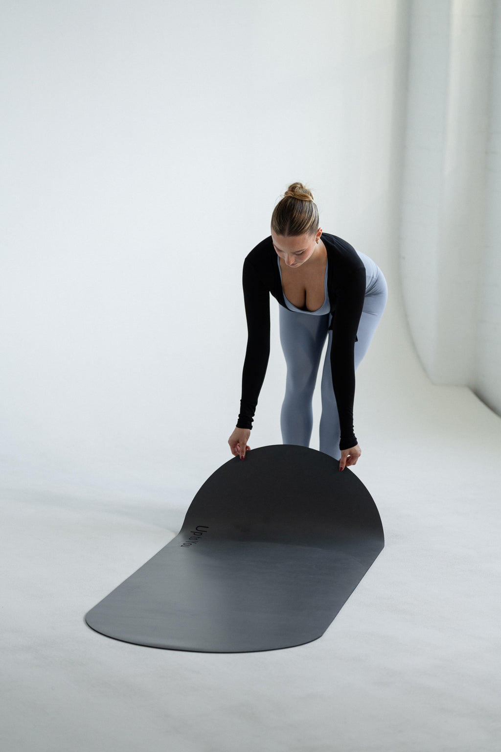 Signature Studio Mat in Midnight Grey
