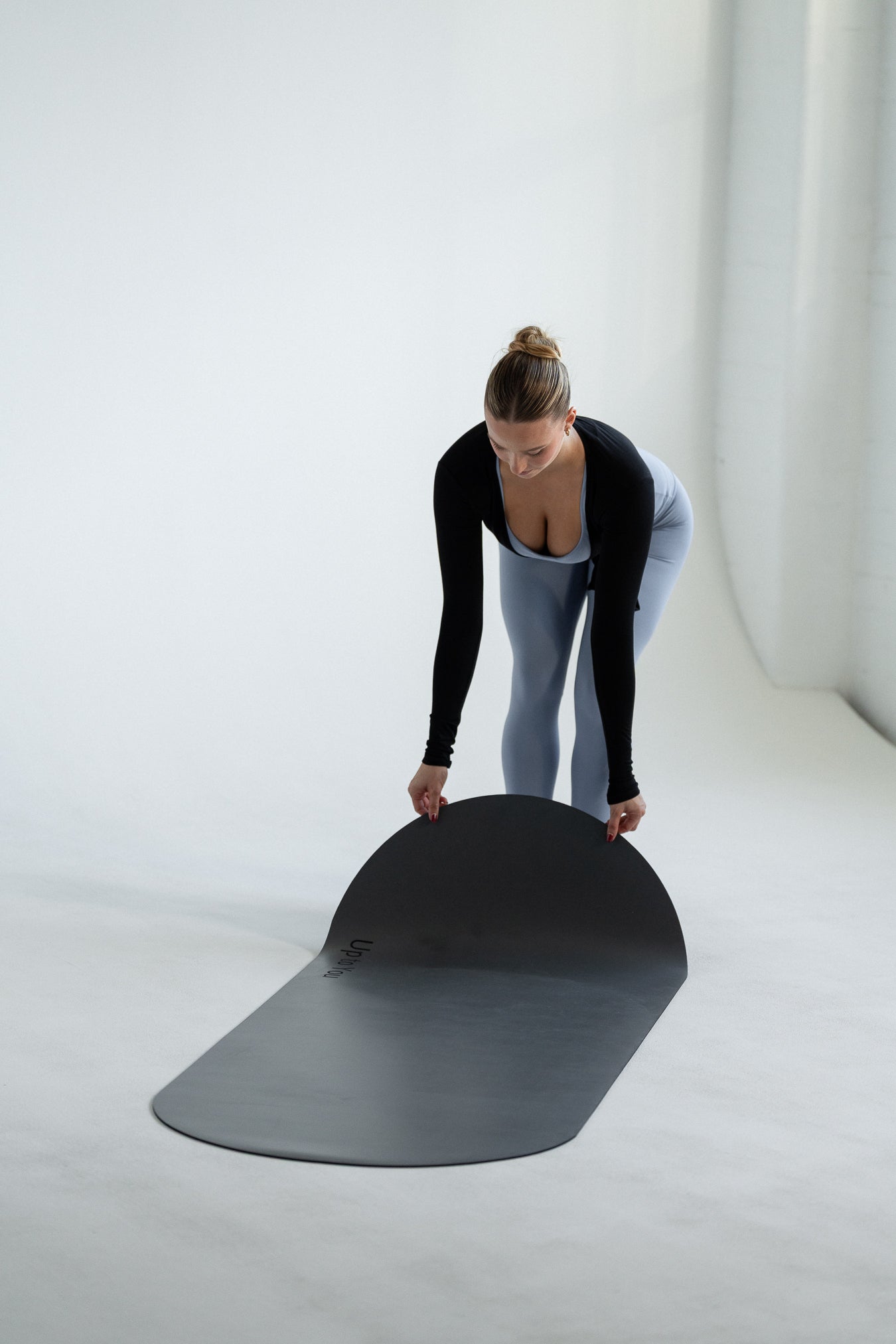 Signature Studio Mat in Midnight Grey